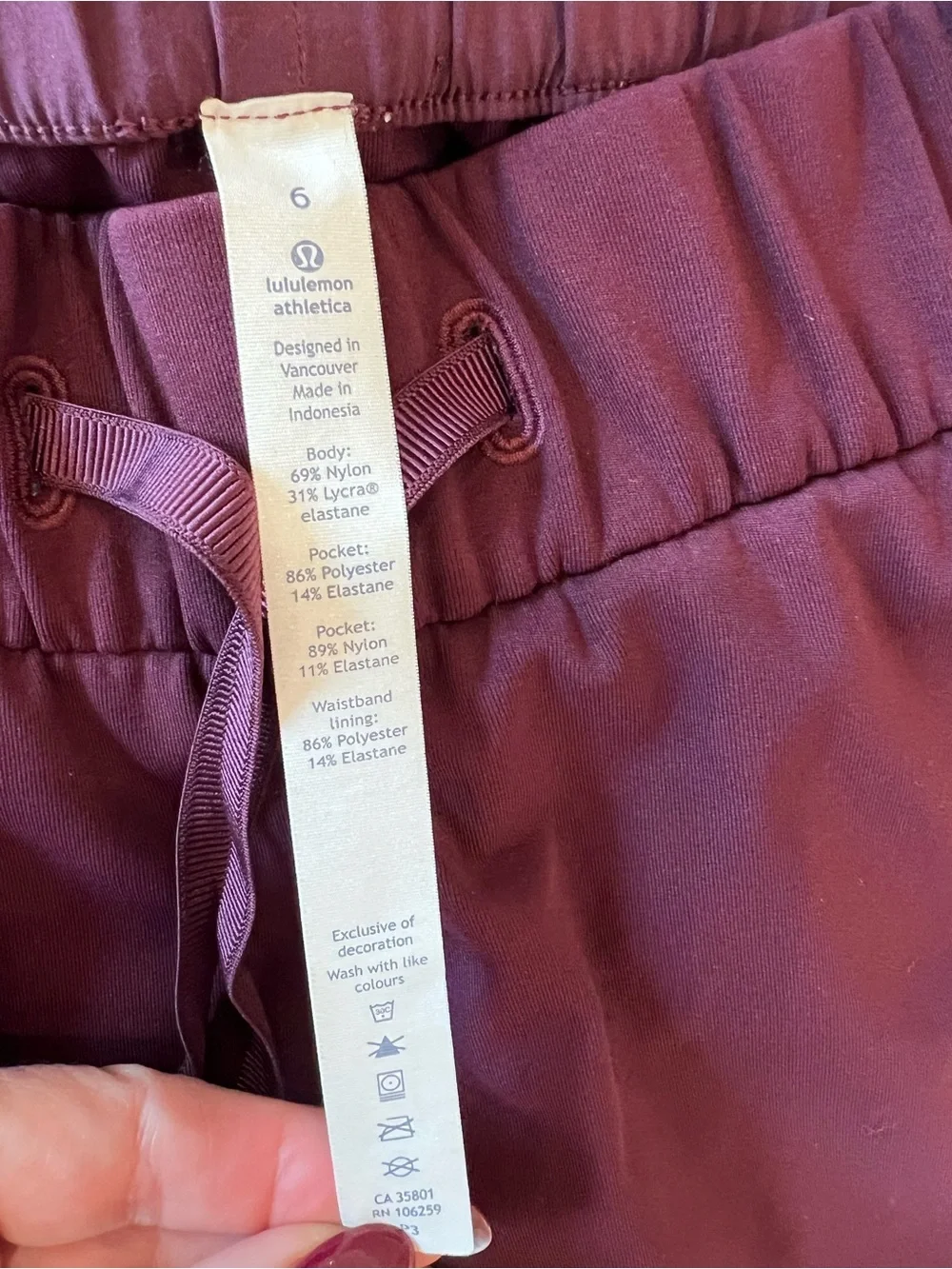 Lululemon On The Fly Pant (28